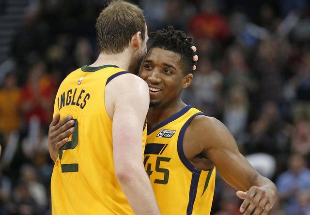 察风向和地 察风向和地